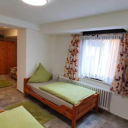 Apartman Monteurzimmer Lena *